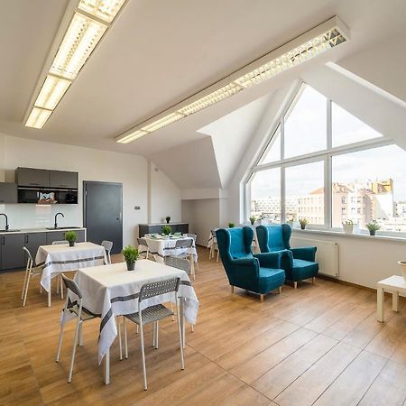 Gems Hostel Glogow  Bagian luar foto